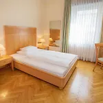Gollner Hotel