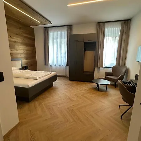 Gollner Hotel