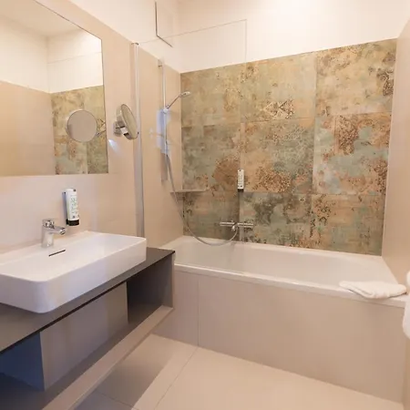 Gollner 4* Graz
